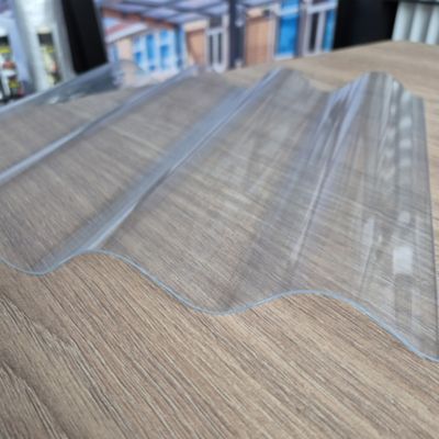Plaque polycarbonate petite ondulation l. 0.90 x L. 2 m, ép.8mm, 0.8KG/M2 transparent (lot de 5pcs)