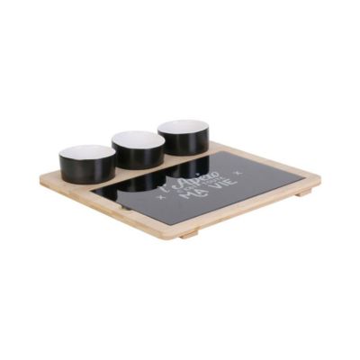 Plateau apéro avec planche et coupelles