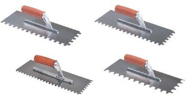 Platoir denté 36x13cm poignée Latex - Dents carrés: 10x10mm - RAIMONDI