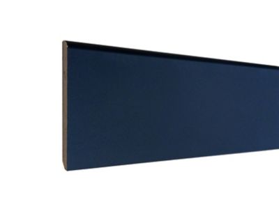 Plinthe arêtes vives avec bord arrondi MDF papier noir glossy 240 x 8 cm, ép.14 mm
