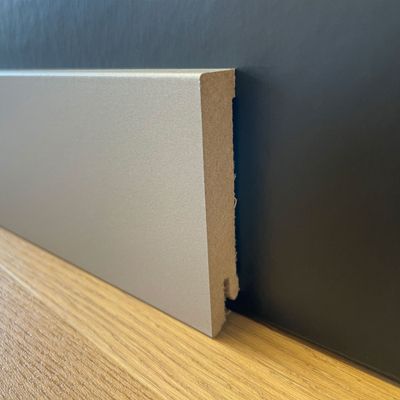 PLINTHE CARRÉE en FIBRE DE BOIS COMPACTE 80X15 ARGENT (prix au mètre)