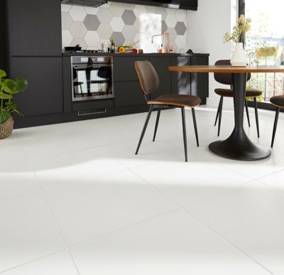 Plinthe carrelage blanc mat L.60 x l.8 cm x ép.9 mm, Plain