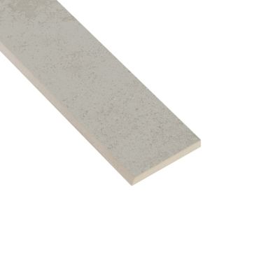 Plinthe concrete gris effet béton 7,5 x61 cm ep 9mm