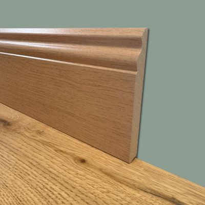 Plinthe DUCALE en fibres de bois compactes 120 x 15 chêne miel (prix au mètre)
