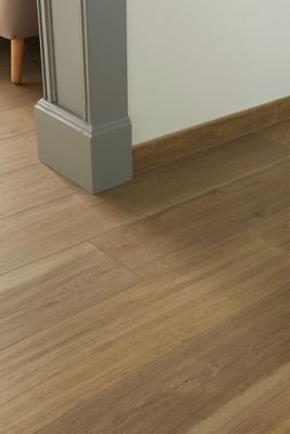 Plinthe en carrelage effet bois brut naturel L.60 x l.8 cm x ép.9 mm, Goodhome Rusticwood
