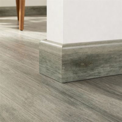 Plinthe en MDF, résistant à l'eau coloris gris Goodhome 220 x 8 cm Décor 75 (vendue à la pièce)