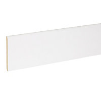 Plinthe MDF blanc 240 x 8 cm, ép.8 mm (vendu par lot de 5)