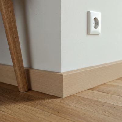 Plinthe MDF, effet chêne GoodHome, décor 125, H.8 cm x L.220 cm x ép.13 mm (vendue à la pièce)