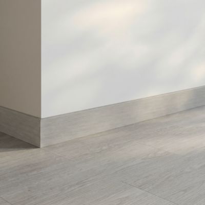 Plinthe MDF, effet chêne grisé GoodHome, décor 40 , H.6 cm x L. 220 cm x ép.11mm (vendue à la pièce)