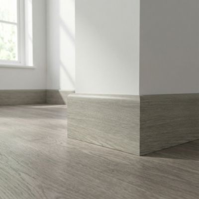 Plinthe MDF, effet chêne grisé GoodHome, décor 65, H.8 cmx L. 220 cm x ép.13 mm, résistant à l'eau (vendue à la pièce)