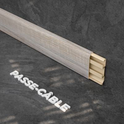 Plinthe Passe-Câble PVC 80 mm - Chêne Naturel - 1 m, A l'unité