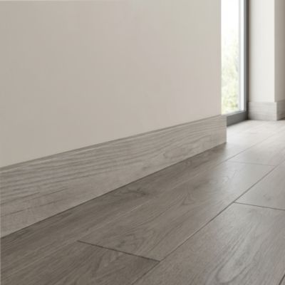 Plinthe Résine Gris GoodHome 220 x 6 cm Décor 360