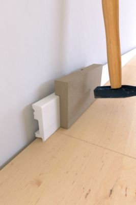 Plinthe Selit 2m x 5 cm noir (vendue à la pièce)
