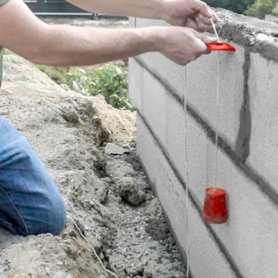 Plomb de maçon n°5 + cordeau câblé D. 2mm