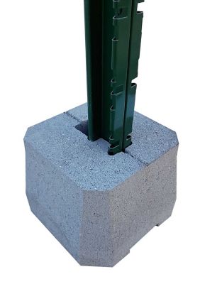 Plot béton pour poteaux de clôture grillagée