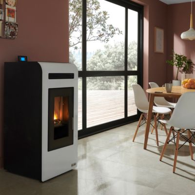 Poêle à granulés Canadian16C-W 15.2 kW