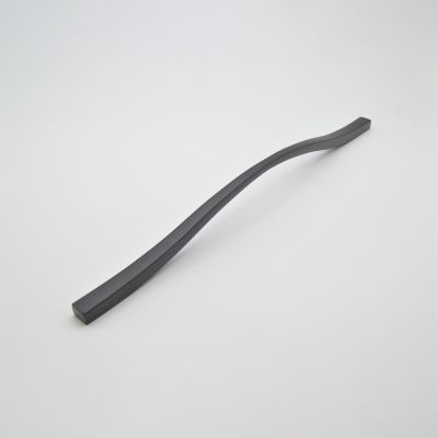 Poignée de meuble en zamac E 320 et 288 mm NOIR MAT