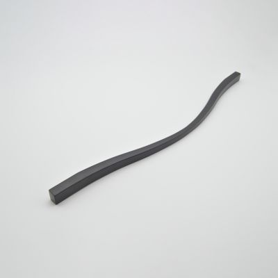 Poignée de meuble en zamac E 320 et 288 mm NOIR MAT