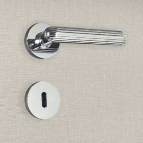 Poignée de porte design à clé finition aspect chrome brillant Nelia - KATCHMEE