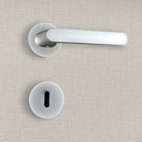 Poignée de porte design à clé finition aspect chrome mat Dalia - KATCHMEE