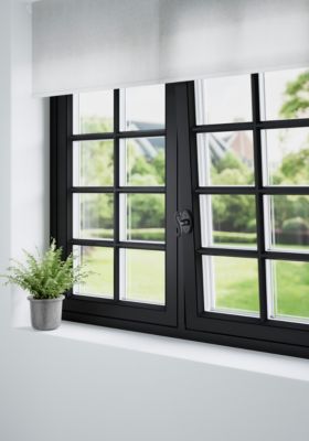 Poignée de fenêtre Kilhog GoodHome noir l.3,2 x H.7,9 x P.5 cm