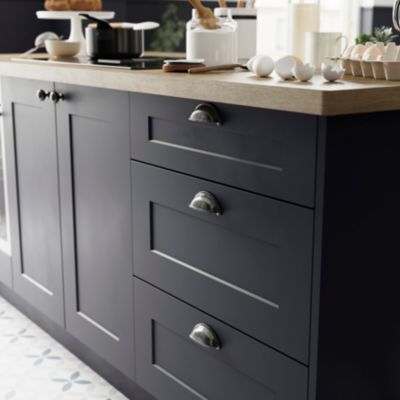 Poignée de meuble de cuisine GoodHome Chervil effet étain L. 9,46 cm, 2 pièces
