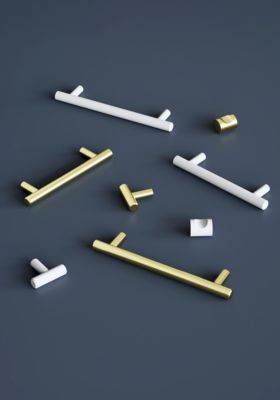 Poignée de meuble en T GoodHome Dizel acier effet laiton satin doré l.136mm x l.12mm x H. 35mm entraxe 96mm