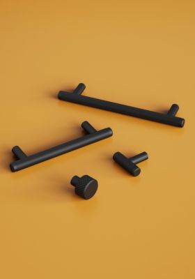 Poignée de meuble en T GoodHome Irus acier mat noir l.168mm x l.12mm x H. 35mm entraxe 128mm