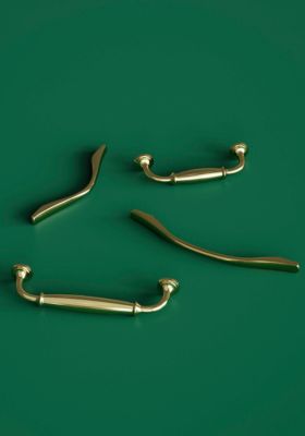 Poignée de meuble nœud GoodHome Ruis effet laiton doré l.148mm x l.20mm x H. 38mm entraxe 128mm