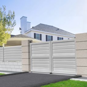 Portail double battant motorisé brise-vue L 4000 x H 1730 mm (Blanc RAL9010)