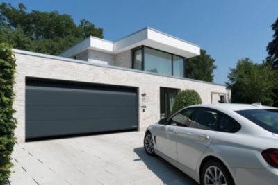 Porte de garage sectionnelle acier EcoStar gris anthracite RAL 7016 Matt Deluxe - l.237,5 x h.200 cm - motorisée