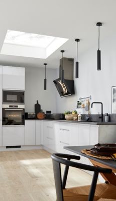 Porte de meuble de cuisine Garcinia gris clair brillant l. 30 cm x H. 72 cm GoodHome