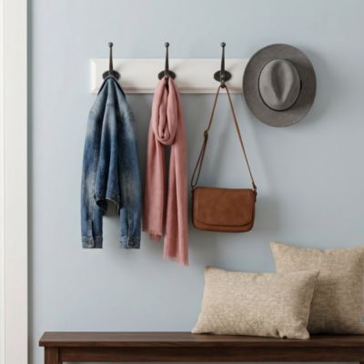 Porte-manteau à fixer Form Malo 4 têtes
