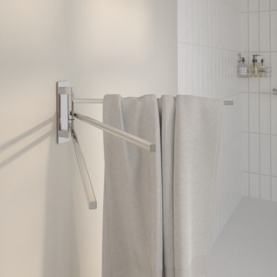 Porte-serviettes pivotant mural en acier inoxydable chromé Teesta GoodHome
