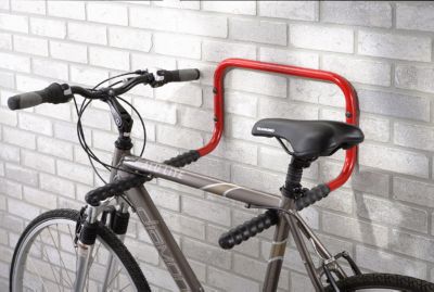 Porte velos pour le garage coloris rouge Mottez fixation murale capacite 2 velos