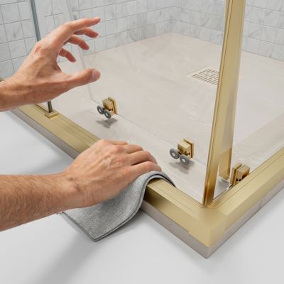 Portes de douche coulissantes accès d'angle L.80 x l.80 x H.195 cm, verre transparent, profilés aluminium doré, GoodHome Ledava