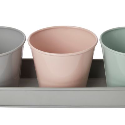 Pot en métal avec support 9 cm vendu par 3 pièces