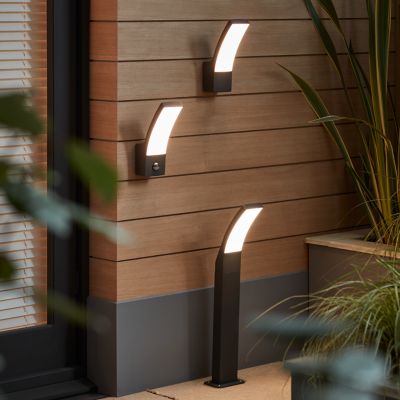 Potelet Gambell LED intégrée 800lm 8.5W IP44 GoodHome gris anthracite