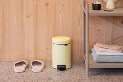 Poubelle à pédale 3 litres jaune, Brabantia New Icon