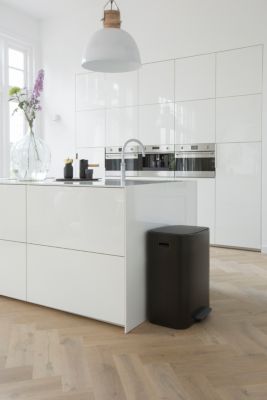 Poubelle à pédale Brabantia Bo Waste Bin 60 L noir