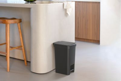 Poubelle à pédale Brabantia Stepup 16 L gris