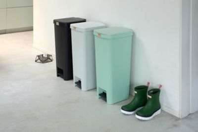Poubelle à pédale Brabantia StepUp noir 40 L