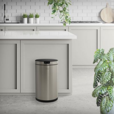Poubelle automatique avec capteur ML-Design 30L argenté en inox avec anneau de maintien pour sac