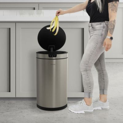 Poubelle automatique avec capteur ML-Design 30L argenté en inox avec anneau de maintien pour sac
