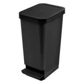Poubelle de cuisine 45L Tontarelli en polypropylène (PP) coloris noir ouverture à pédale l.29 x P.38,7 x H.61 cm