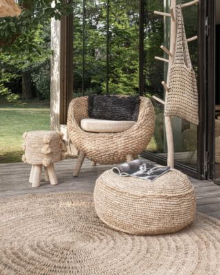 Pouf en raffia naturel tressé - Uniqka