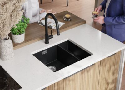 PRIMAGRAN Evier Sous Plan Graphite 56x47cm, Evier en Granit 1,5 bacs + Kit de Vidage, Évier au meuble 60cm - London Duo
