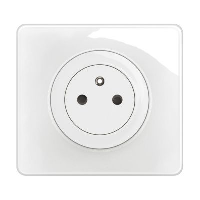 Prise électrique 2 Pôles + Terre Blanche Céliane Legrand - Référence 681 11, Neuve
