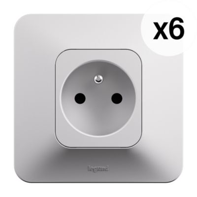 Prise de courant avec terre Neptune 16A blanc, bornes automatiques, Legrand (lot de 6)