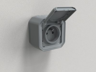 Prise saillie étanche 2P+T 20A à volet Legrand Plexo Gris